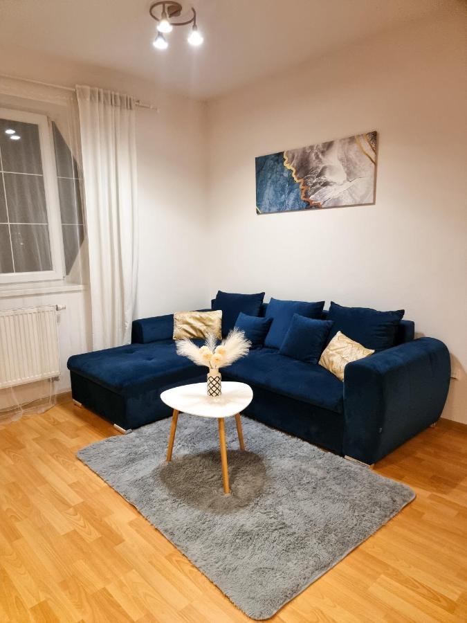 Modern & Cozy Apartment Near Hockey & Football Arena Bratislava Exterior photo